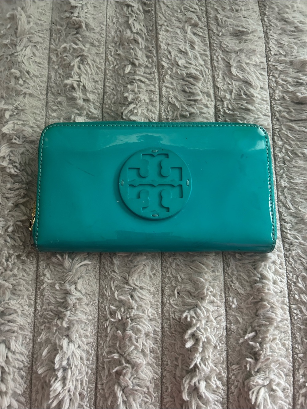 Tory Burch Teal Patent Zip Around Wallet Large Logo
